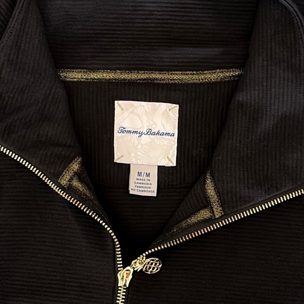 TOMMY BAHAMA Black Ribbed Knit Full Zip Jacket Gold Pineapple Hardware Medium - Picture 10 of 12
